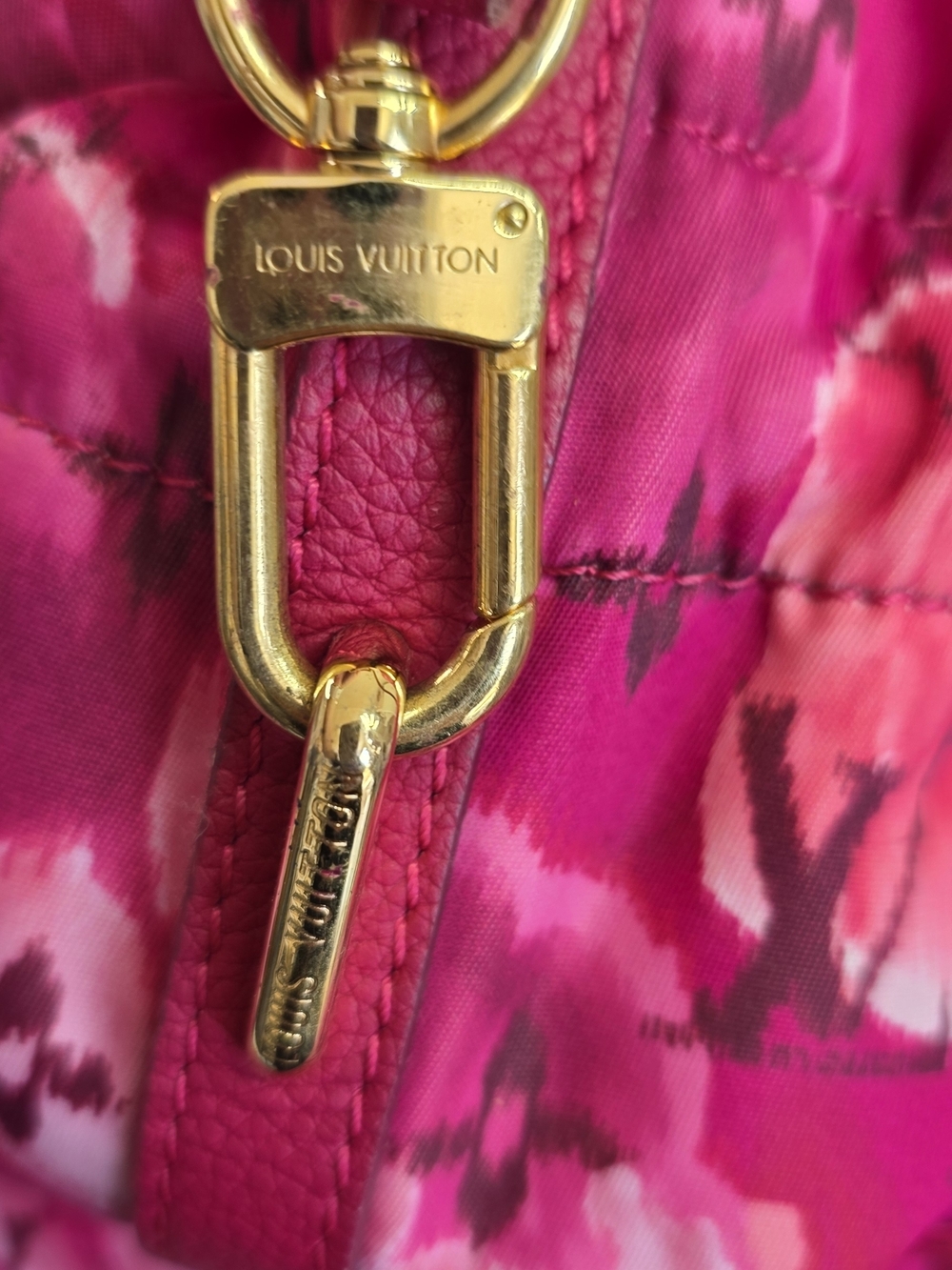 Louis Vuitton Noefull MM Ikat Monogram bag in the Indian Rose colorway - Picture 9 of 16